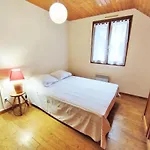 Дом отдыха Le Chant De La Pique, Maison T4, Jardin, Parking Gratuit, Wifi, 6 Personnes