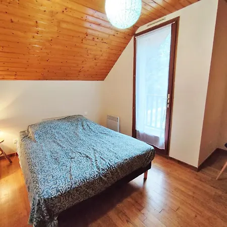 Dom wakacyjny Le Chant De La Pique, Maison T4, Jardin, Parking Gratuit, Wifi, 6 Personnes Bagnères-de-Luchon
